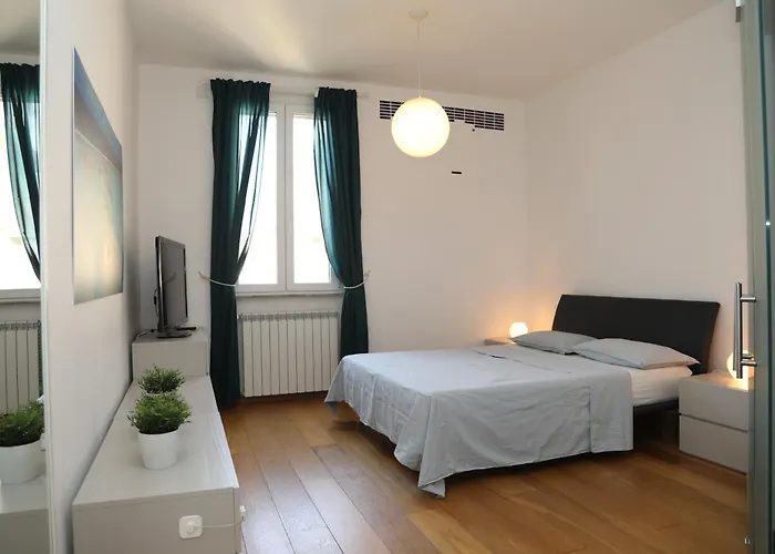 2br Modern Silent In Porta Pia Apartment